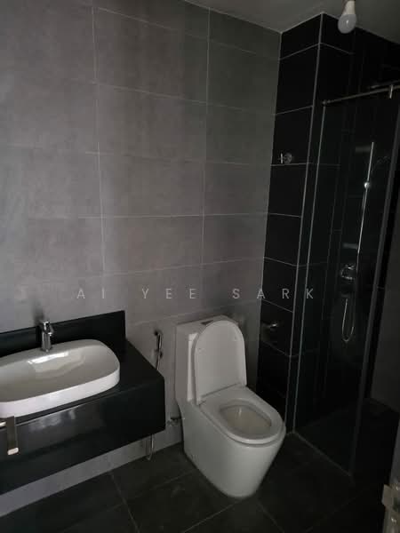 Service Residence for Sale at Sunway Velocity TWO - Ai Yee Sark - Bathroom - PropertyGuru.com.my