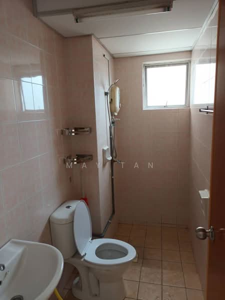 Condominium for Rent at Wangsa Metroview - May Tan - Bathroom - PropertyGuru.com.my