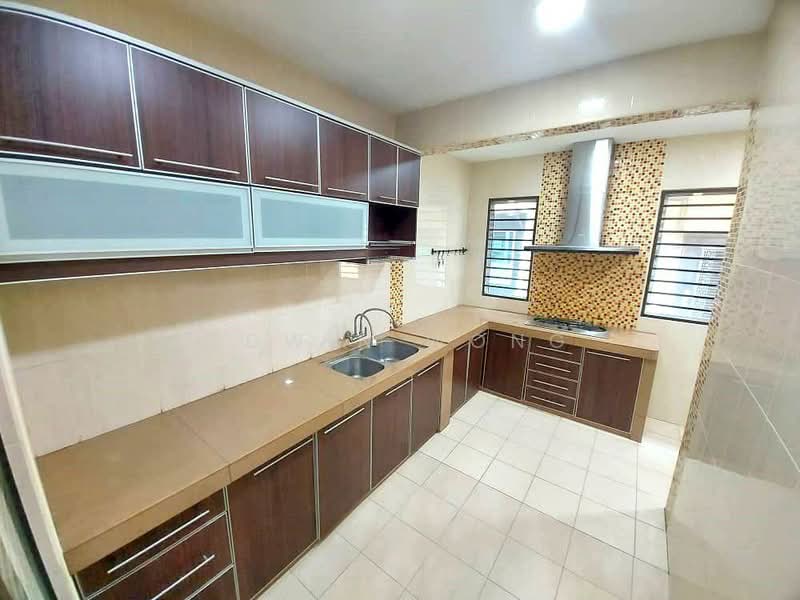 Rumah Teres untuk Dijual di Laman Rimbunan (Kepong) - Edwin Wong - Kitchen - PropertyGuru.com.my