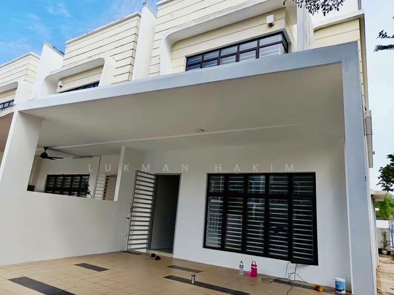 2-storey Terraced House for Sale in Semenyih (Selangor) - Lukman Hakim - Exterior - PropertyGuru.com.my