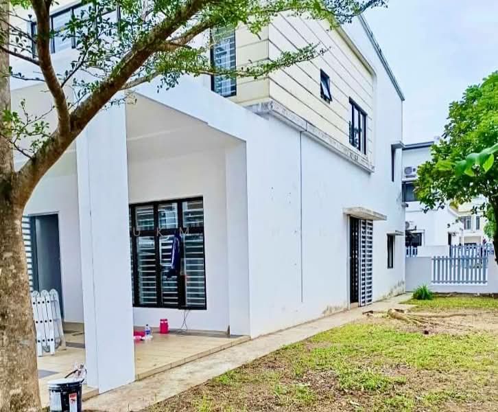 2-storey Terraced House for Sale in Semenyih (Selangor) - Lukman Hakim - Exterior - PropertyGuru.com.my