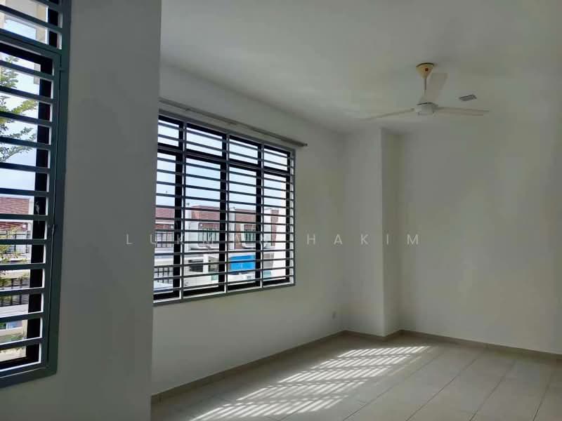 2-storey Terraced House for Sale in Semenyih (Selangor) - Lukman Hakim - PropertyGuru.com.my
