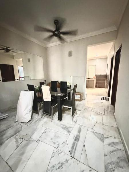 Rumah Teres 2.5-Tingkat untuk Dijual di Bandar Sungai Long (Selangor) - Dennix Chin - Dining Room - PropertyGuru.com.my