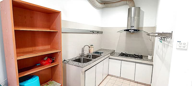 Kondominium untuk Dijual di Opal Damansara - Kelvin Ng - Kitchen - PropertyGuru.com.my