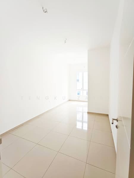 Terraced House for Sale in Bandar Sri Sendayan (Negeri Sembilan) - Tengku Zairi - PropertyGuru.com.my