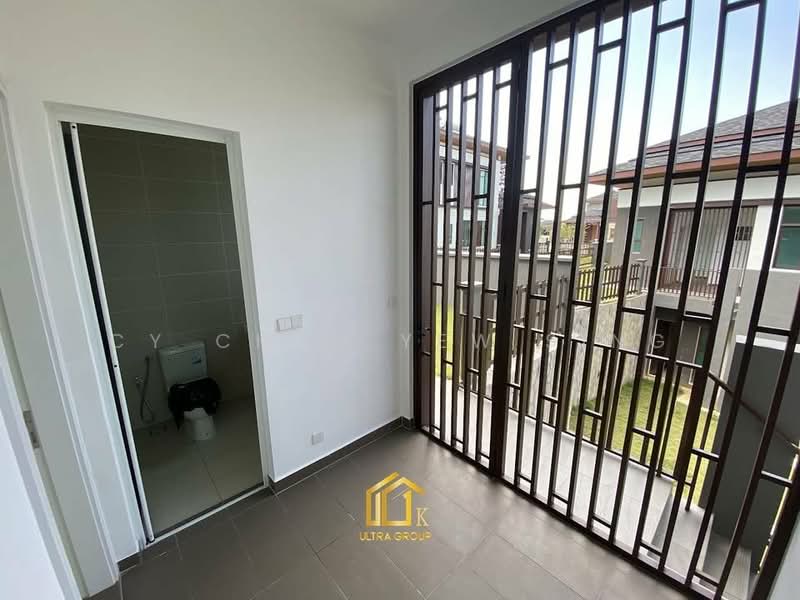 Rumah Banglo untuk Dijual di Setia Eco Park (Setia Alam) - CY Chan Yew Sing - Bathroom - PropertyGuru.com.my