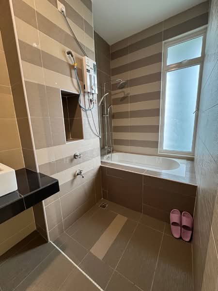 Rumah Berkembar untuk Dijual di Bandar Dato Onn (Tebrau) - Shawn Lim - PropertyGuru.com.my