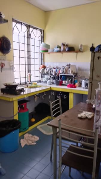 Rumah Teres 2 Tingkat untuk Dijual di Usj 1 (Subang Jaya) - Guna Mokhari - Kitchen - PropertyGuru.com.my