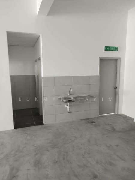 Kedai untuk Disewa di Bandar Tropicana Aman (Telok Panglima Garang) - Lukman Hakim - PropertyGuru.com.my