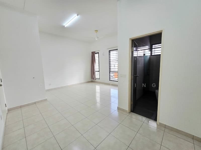 2-storey Terraced House for Sale in Setia Ecohill (Semenyih) - Celestine Ting - Living Room - PropertyGuru.com.my