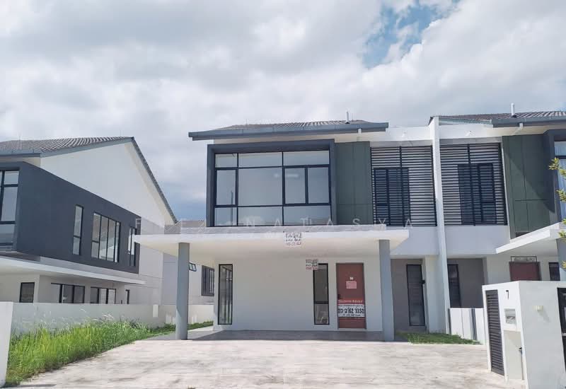 Semi-Detached House for Sale in Kajang (Selangor) - Fifi Natasya - Exterior - PropertyGuru.com.my