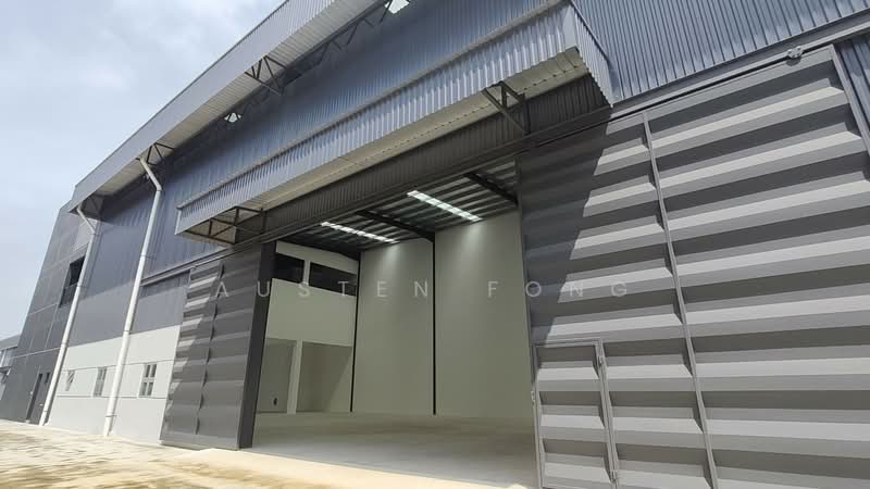 Semi-D Factory for Sale in Taman Kapar Permai (Kapar) - Austen Fong - Exterior - PropertyGuru.com.my