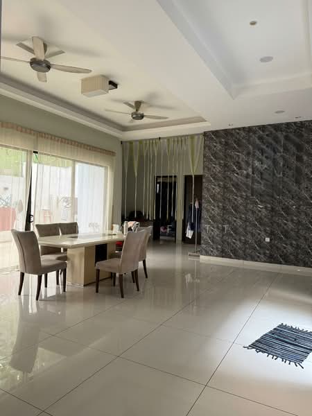 Rumah Banglo untuk Dijual di Saujana Impian (Kajang) - Kent Fatt - Dining Room - PropertyGuru.com.my
