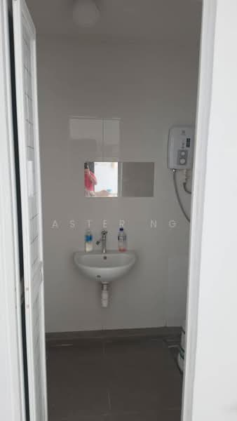 Condominium for Sale at Shineville Park - Aster Ng - Bathroom - PropertyGuru.com.my