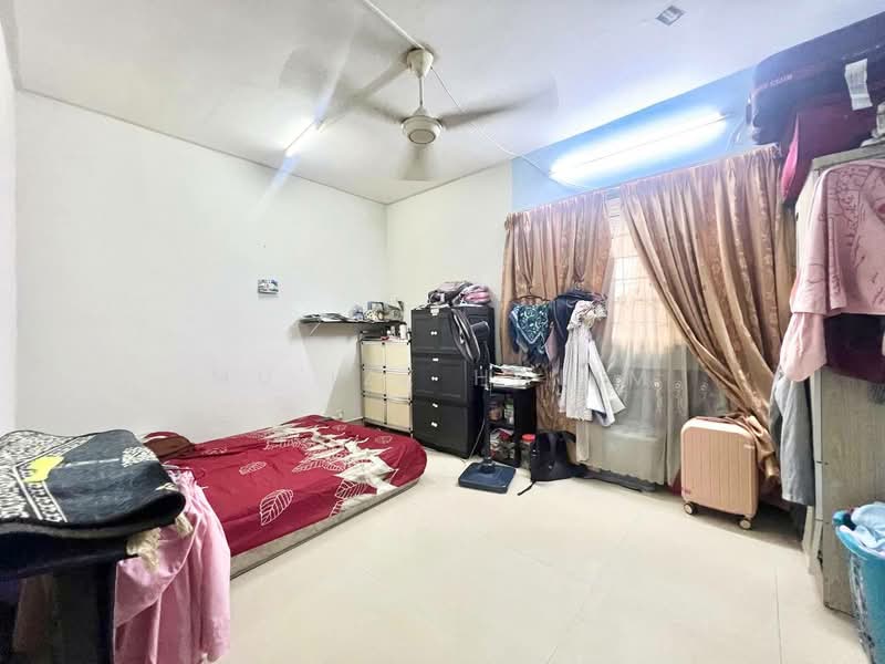 Apartment for Sale at Vista Lavender - Mu'izz Halim - Bedroom - PropertyGuru.com.my