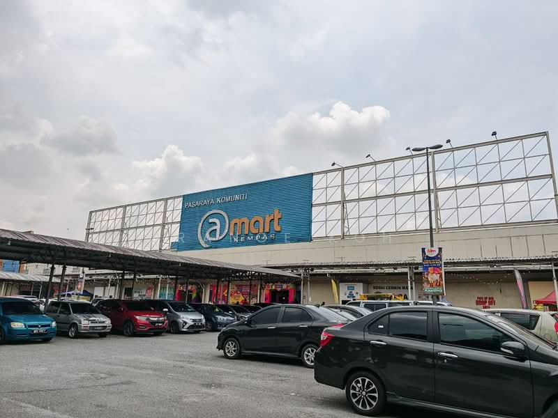 Kedai untuk Dijual di Taman Cempaka (Tampoi) - Orange Koh - Exterior - PropertyGuru.com.my