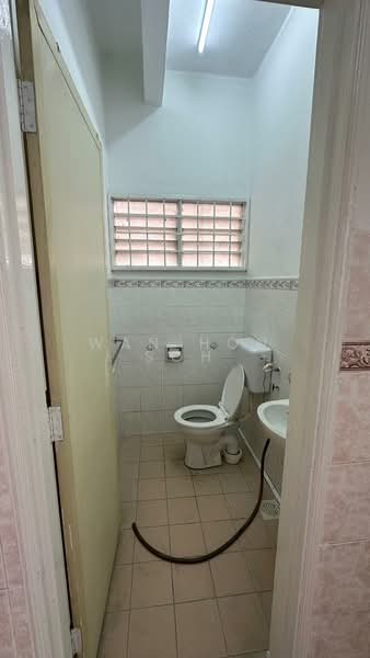 Pangsapuri untuk Dijual di Wawasan - Wan Hon Soh - Bathroom - PropertyGuru.com.my