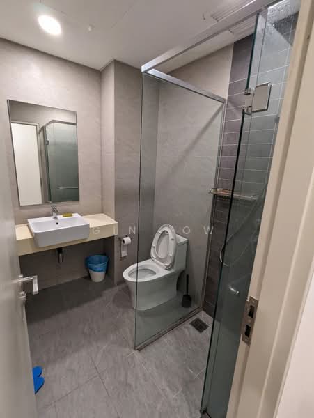 Condominium for Rent at Vivo Residential Suites - Gin Low - Bathroom - PropertyGuru.com.my