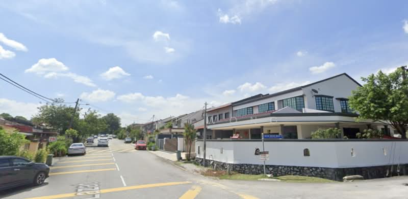 Semi-Detached House for Sale in Taman Overseas Union (Taman Oug) (Jalan Klang Lama (Old Klang Road)) - Kent Wong - Exterior - PropertyGuru.com.my