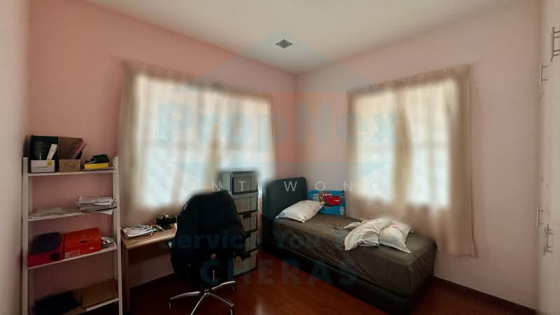 Semi-Detached House for Sale in Taman Overseas Union (Taman Oug) (Jalan Klang Lama (Old Klang Road)) - Kent Wong - Bedroom - PropertyGuru.com.my