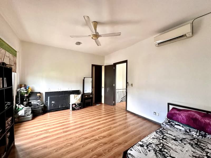 Semi-Detached House for Sale in Taman Tropika 2 (Kajang) - Ahmad Fadlee - Bedroom - PropertyGuru.com.my