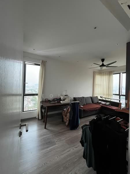 Kondominium untuk Dijual di Scenaria @ North Kiara Hills - Leon Teh - Living Room - PropertyGuru.com.my
