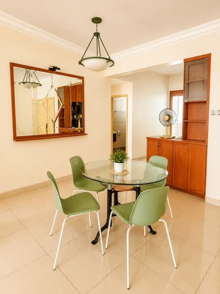 Condominium for Sale at Gurney Park Condominium - Chris Teoh - Dining Room - PropertyGuru.com.my