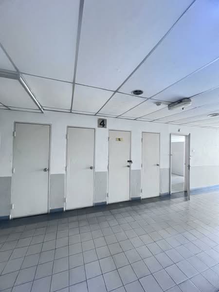 Kedai / Pejabat untuk Disewa di Bayan Lepas (Penang) - V. Goh - Corridor - PropertyGuru.com.my