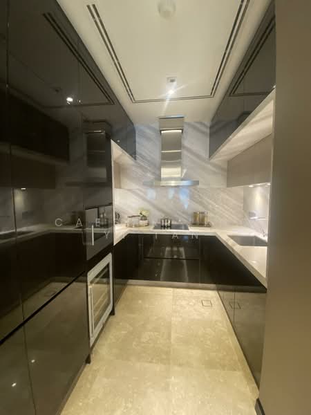 Servis Apartment untuk Dijual di The Ritz-Carlton Residences - Caesar Jing Yi Tan - Kitchen - PropertyGuru.com.my