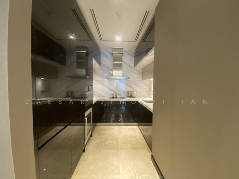 Servis Apartment untuk Dijual di The Ritz-Carlton Residences - Caesar Jing Yi Tan - Kitchen - PropertyGuru.com.my