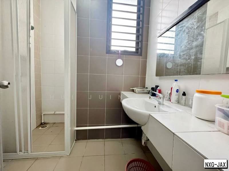 2-storey Terraced House for Sale in Setia Indah (Setia Alam) - Hui Juin Xian - Bathroom - PropertyGuru.com.my