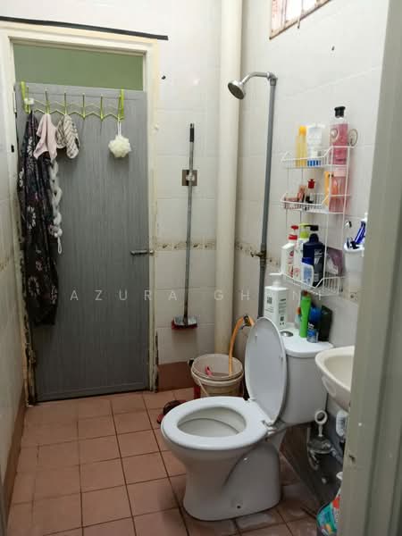 Rumah Teres 2 Tingkat untuk Dijual di Sungai Petani (Kedah) - Azura Ghani - Bathroom - PropertyGuru.com.my