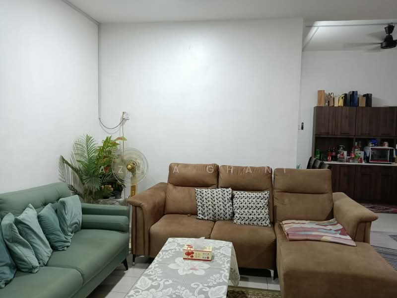 Rumah Teres 2 Tingkat untuk Dijual di Sungai Petani (Kedah) - Azura Ghani - Living Room - PropertyGuru.com.my