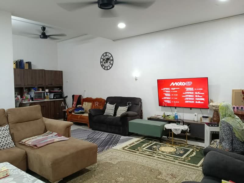 Rumah Teres 2 Tingkat untuk Dijual di Sungai Petani (Kedah) - Azura Ghani - Living Room - PropertyGuru.com.my