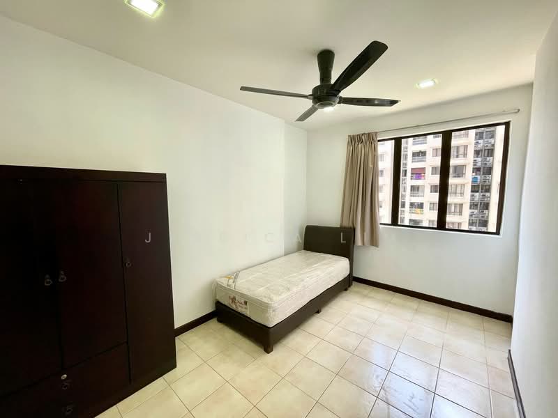 Kondominium untuk Disewa di Casa Tropicana - Jessica Lim - Bedroom - PropertyGuru.com.my
