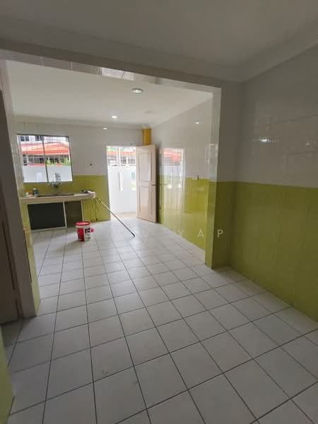 Rumah Teres 2 Tingkat untuk Dijual di Penampang (Sabah) - Stev Yap - Kitchen - PropertyGuru.com.my
