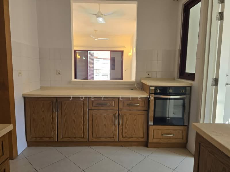 Kondominium untuk Dijual di Surian Condominium - Joey Liew - Kitchen - PropertyGuru.com.my