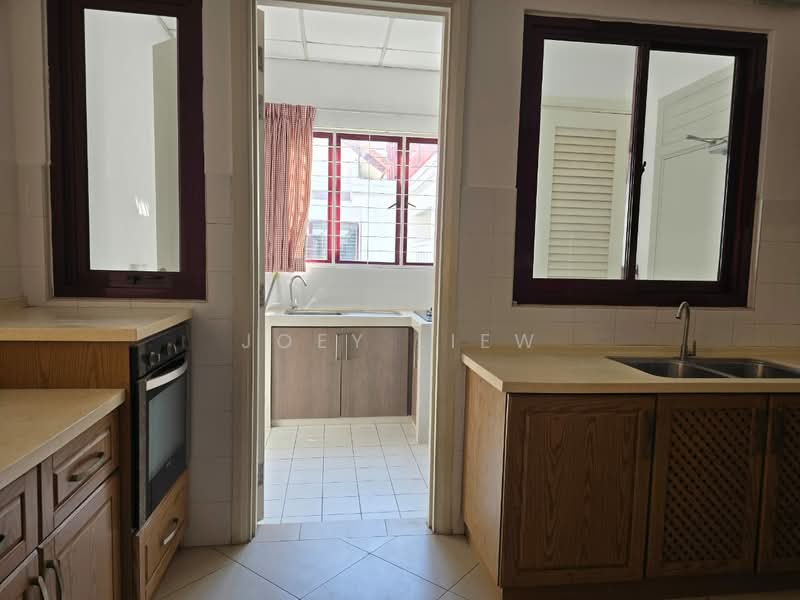 Kondominium untuk Dijual di Surian Condominium - Joey Liew - Kitchen - PropertyGuru.com.my