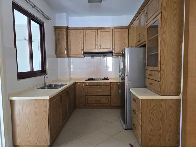 Kondominium untuk Dijual di Surian Condominium - Joey Liew - Kitchen - PropertyGuru.com.my