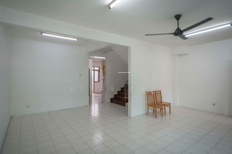 2-storey Terraced House for Rent in Setia Impian (Setia Alam) - Vitas Tan - Living Room - PropertyGuru.com.my