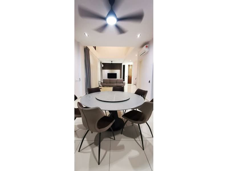 Rumah Berkembar untuk Dijual di Setia Alam (Selangor) - Jo Chen - Living Room - PropertyGuru.com.my