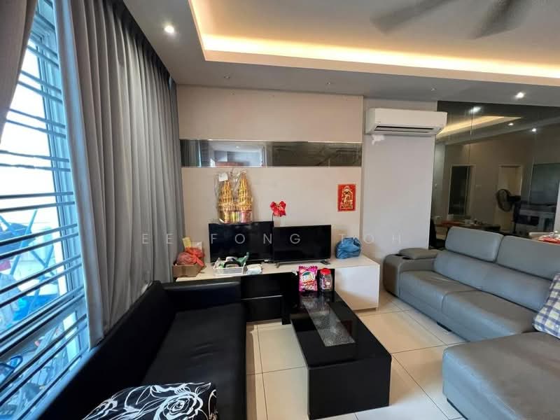 Rumah Teres 2 Tingkat untuk Dijual di Bandar Seri Alam (Masai) - Ee Fong Toh - Living Room - PropertyGuru.com.my