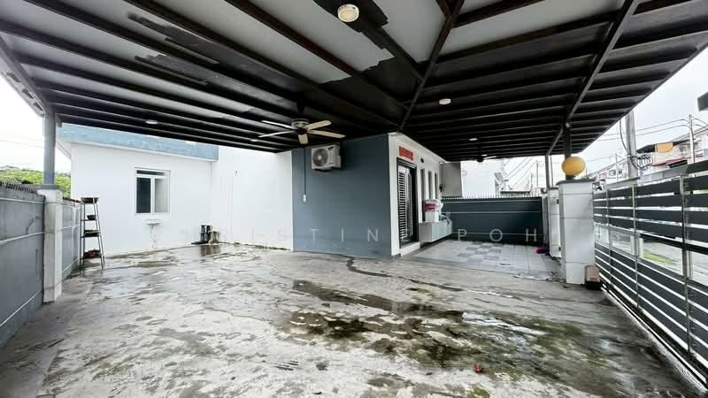 Rumah Teres 2 Tingkat untuk Dijual di Taman Scientex Pasir Gudang (Pasir Gudang) - Christine Poh - Exterior - PropertyGuru.com.my