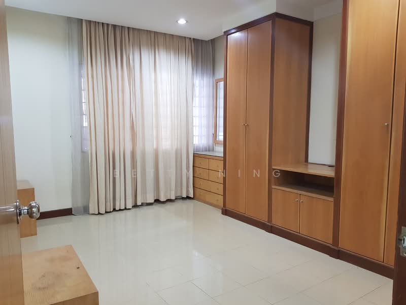 1-storey Terraced House for Sale in Taman Tun Dr Ismail (Kuala Lumpur) - Betty Ning - Bedroom - PropertyGuru.com.my