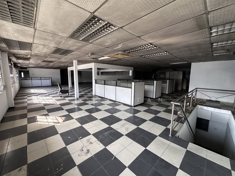 Commercial Semi-D for Sale in Seri Kembangan (Selangor) - JUSTIN TAN - Interior - PropertyGuru.com.my