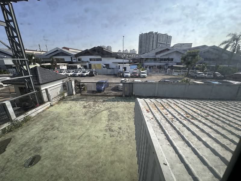 Commercial Semi-D for Sale in Seri Kembangan (Selangor) - JUSTIN TAN - Exterior - PropertyGuru.com.my