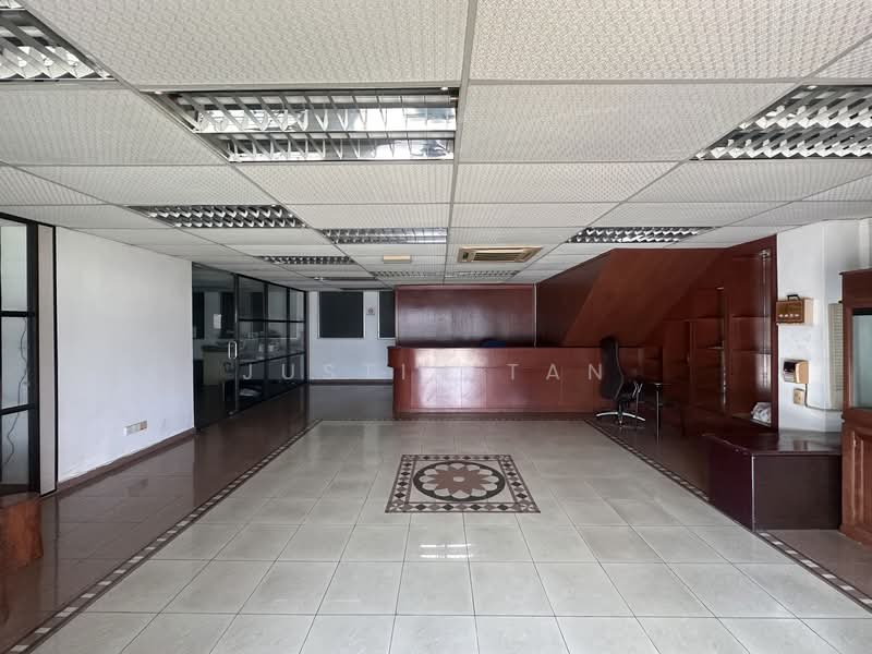 Commercial Semi-D for Sale in Seri Kembangan (Selangor) - JUSTIN TAN - Lobby - PropertyGuru.com.my