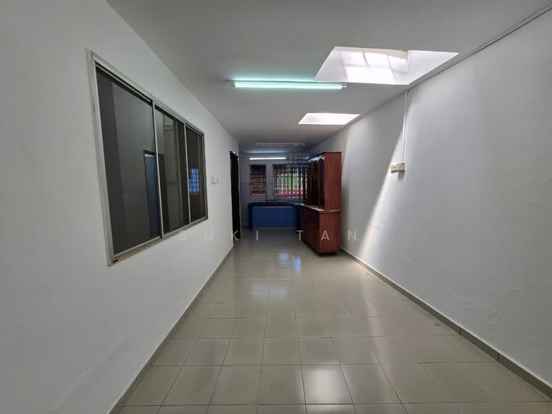 Rumah Teres 1 Tingkat untuk Dijual di Jalan Klang Lama (Old Klang Road) (Kuala Lumpur) - Suki Tan - Corridor - PropertyGuru.com.my