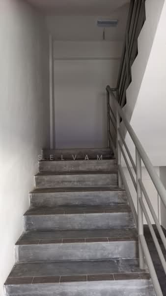 Detached Factory for Sale in Pajam (Negeri Sembilan) - Selvam . - Corridor - PropertyGuru.com.my