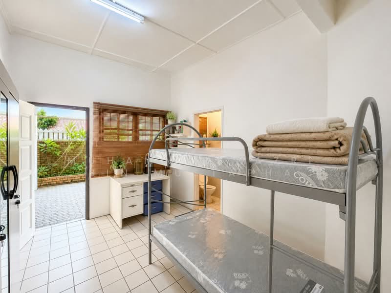 Bungalow for Sale in Taman Tanjung (Port Dickson) - Muhammed Nazri bin Mustapha - Bedroom - PropertyGuru.com.my